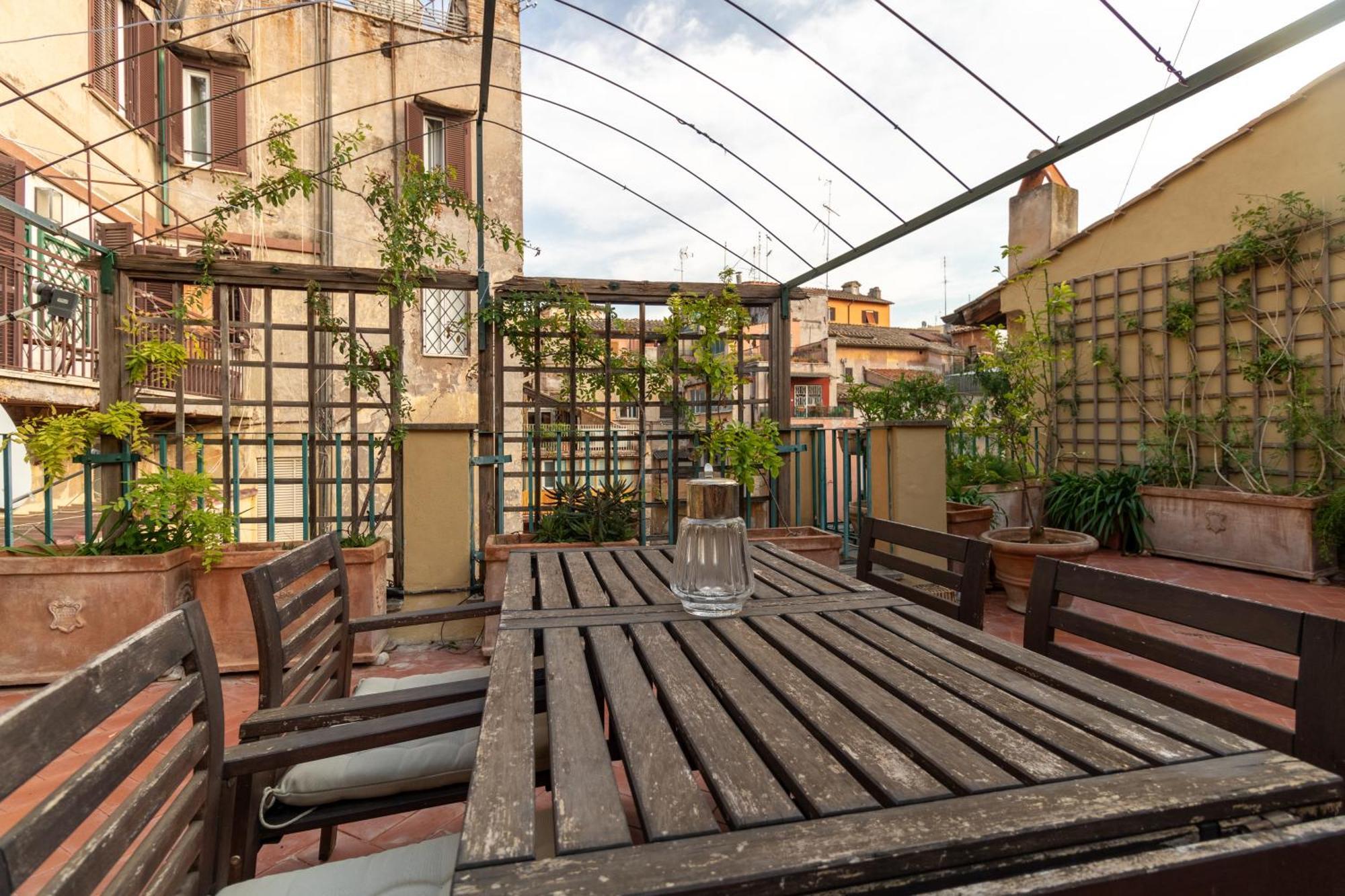 Attico Minerva Con Due Terrazze Roma Exterior foto